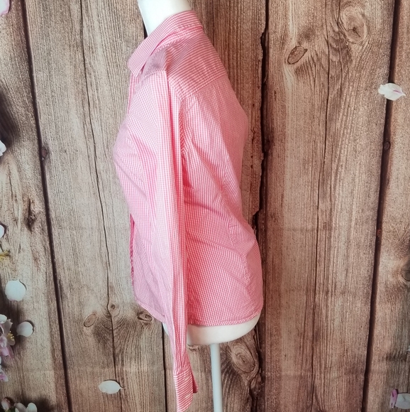 Vineyard Vines pink gingham button down sh… - Picture 6 of 7